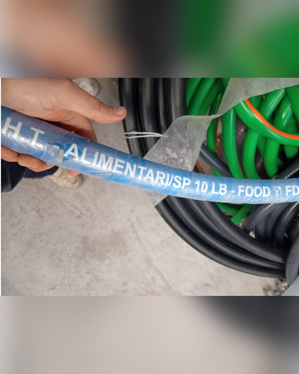 Mangueiras industriais aptas e certificadas para lavagem e trasfega de alimentos