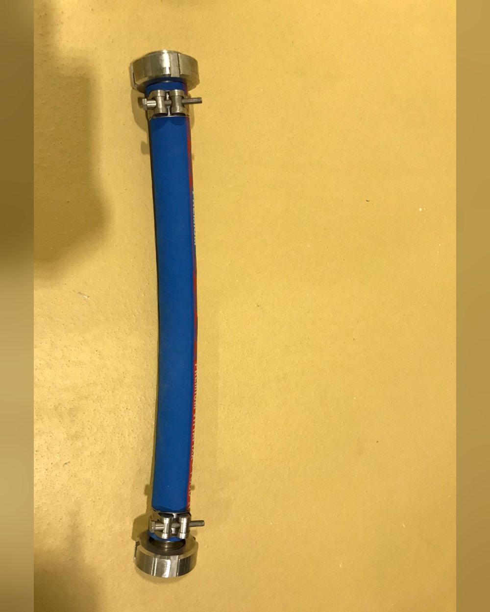 Mangueira com acoplamentos em aço inox
